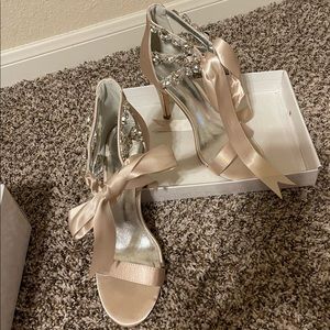 Blush Wedding Shoe. Excellent condition.